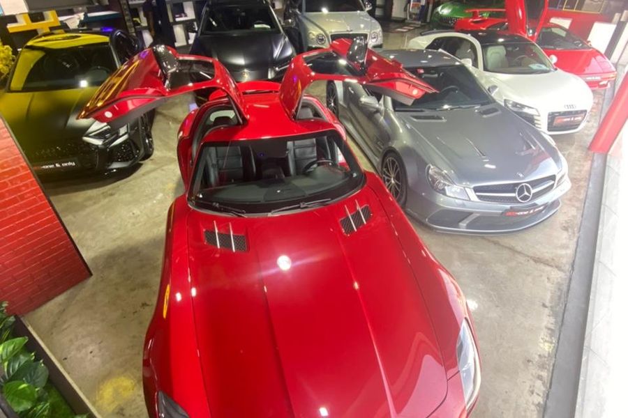 2011 Mercedes Benz AMG SLS